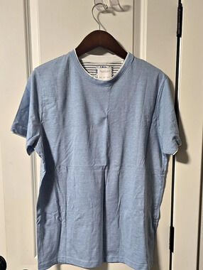 Cactus Man Ricky Singh Striped Short Sleeve Tee Size Large in Blue & White